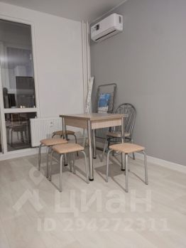 2-комн.кв., 37 м², этаж 4