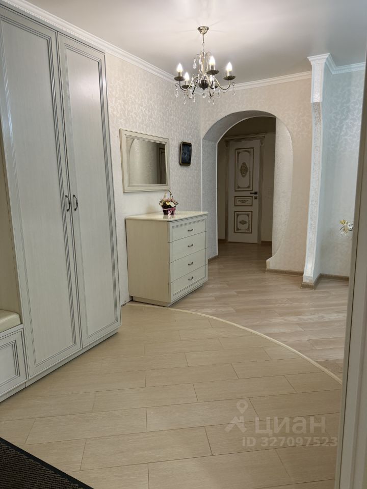 3-к кв. Курская область, Курск просп. Кулакова, 43 (70.3 м²)