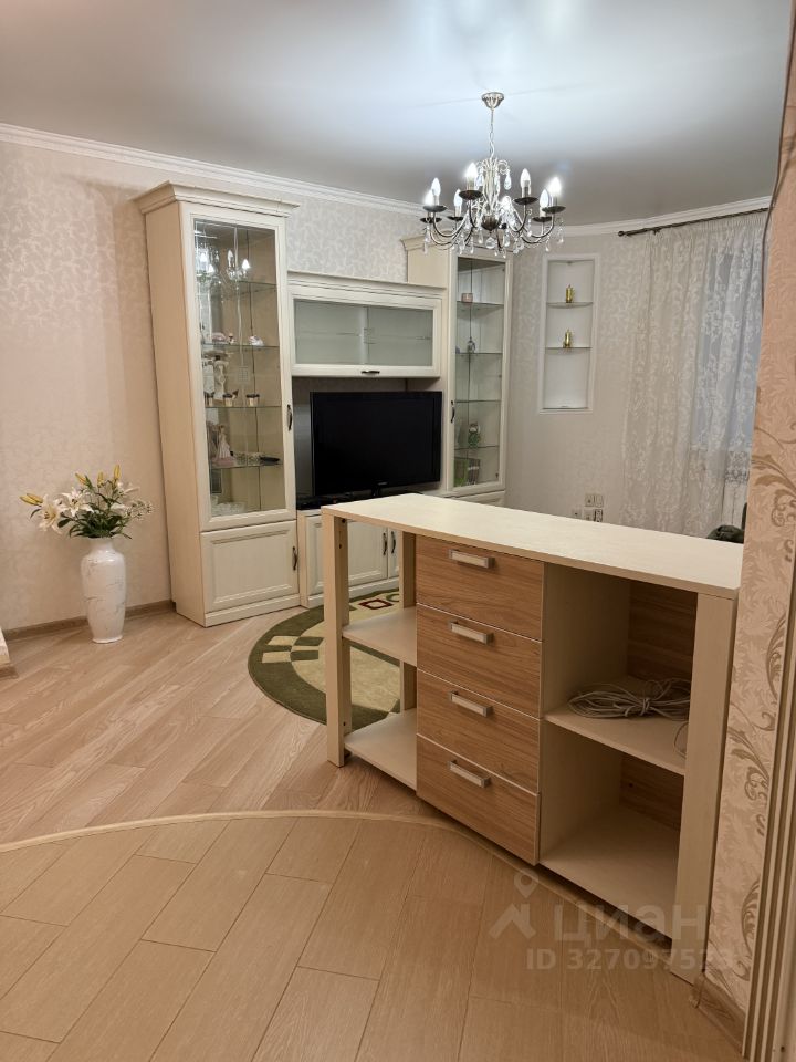 3-к кв. Курская область, Курск просп. Кулакова, 43 (70.3 м²)