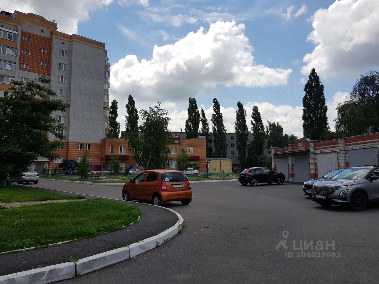 Продажа двухкомнатной квартиры 67м² ул. Каширцева, 4, Курск, Курская  область - база ЦИАН, объявление 304033693