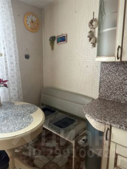 2-комн.кв., 52 м², этаж 3