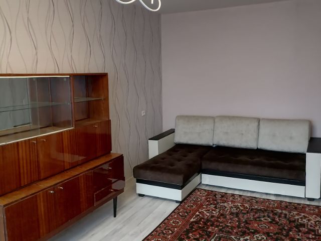 2-комн., 42 м², 2/9 этаж