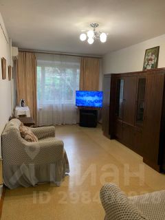 2-комн.кв., 48 м², этаж 3