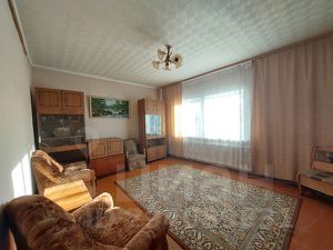 4-комн.кв., 70 м², этаж 1