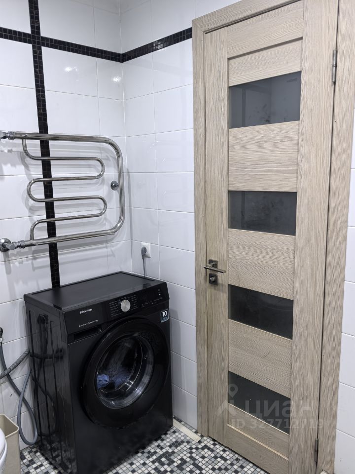 1-к кв. Липецкая область, Липецк ул. Хренникова, 1 (48.7 м²)