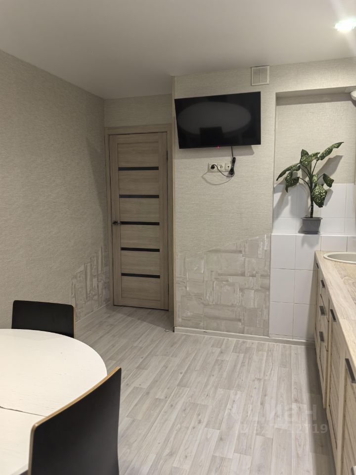 1-к кв. Липецкая область, Липецк ул. Хренникова, 1 (48.7 м²)