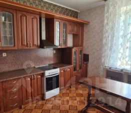 2-комн.кв., 82 м², этаж 6