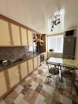 2-комн.кв., 58 м², этаж 3