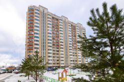 2-комн.кв., 63 м², этаж 3