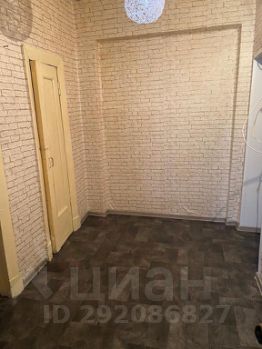 3-комн.кв., 76 м², этаж 3