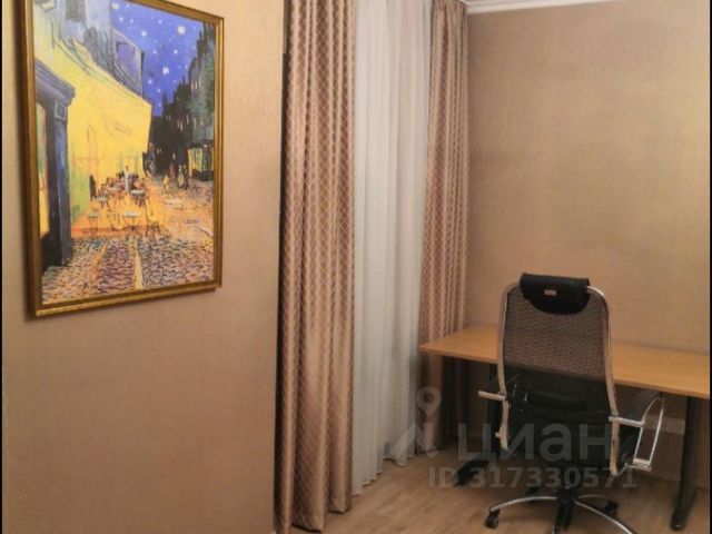 2-комн., 58 м², 2/20 этаж