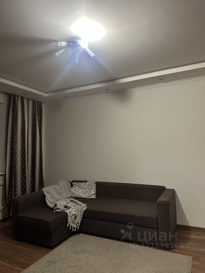 1-комнатная квартира, 45 м² — фото 2