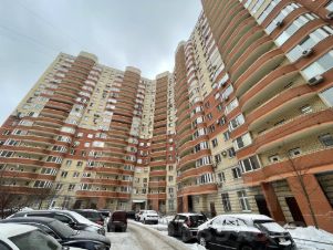 2-комн.кв., 61 м², этаж 16