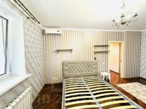 2-комн.кв., 71 м², этаж 14