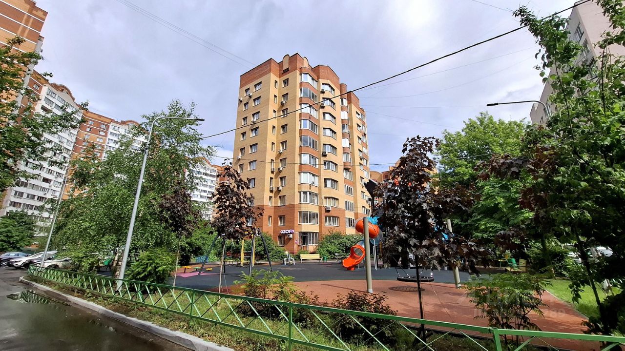 Продажа двухкомнатной квартиры 76,7м² Октябрьский просп., 8к3, Люберцы,  Московская область, Люберецкий район, м. Жулебино - база ЦИАН, объявление  302925289