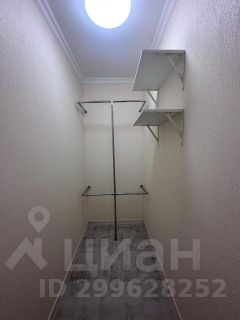 2-комн.кв., 66 м², этаж 18