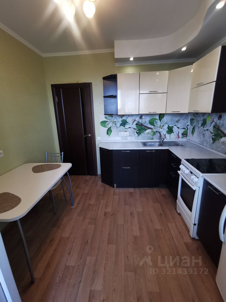 1-комнатная квартира, 32 м² — фото 1