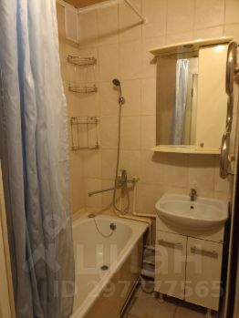 2-комн.кв., 44 м², этаж 4