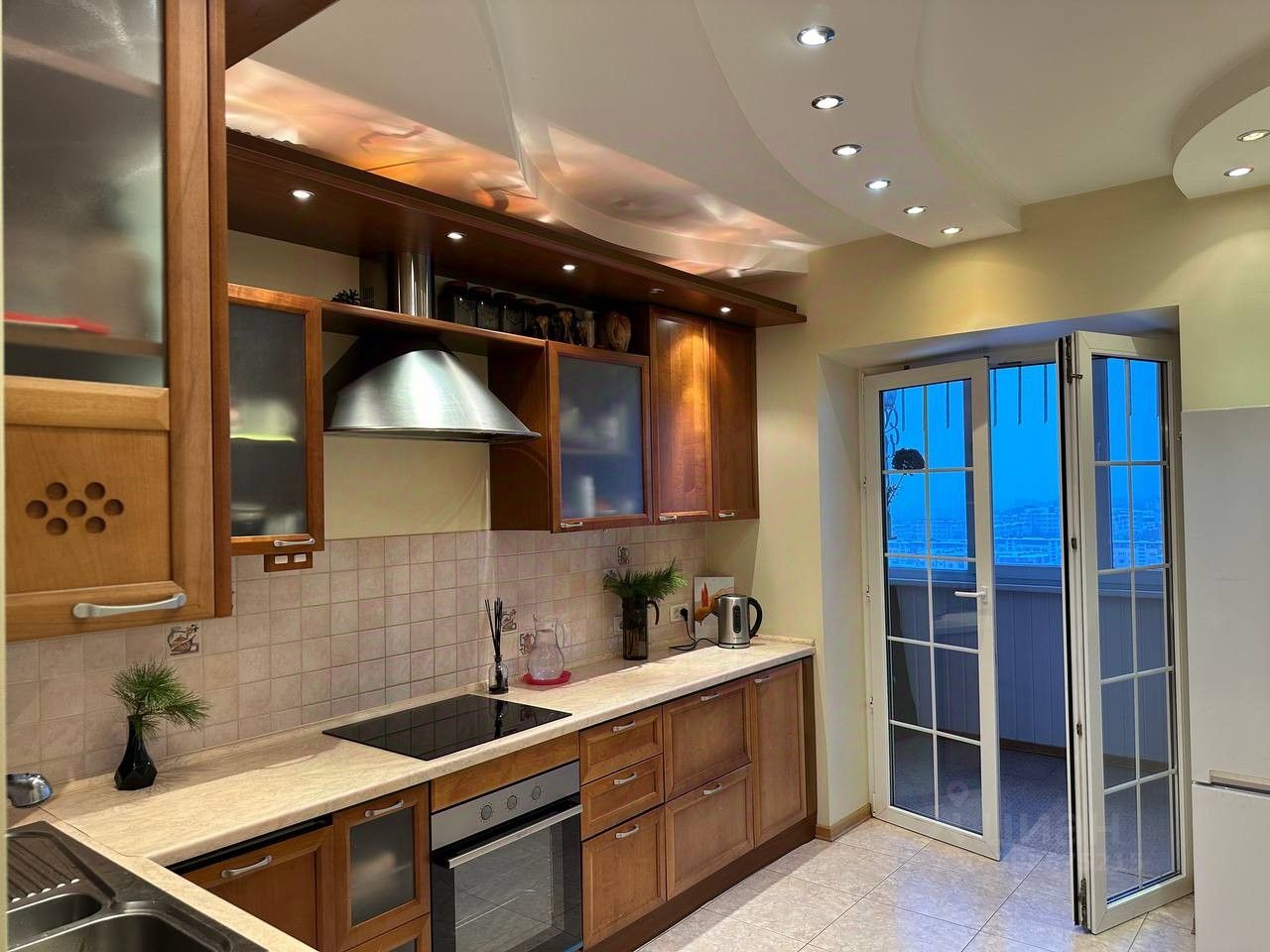 5-к кв. Магаданская область, Магадан Парковая ул., 11 (131.2 м²)