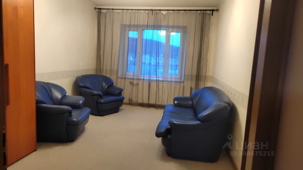 5-к кв. Магаданская область, Магадан Парковая ул., 11 (131.2 м²)