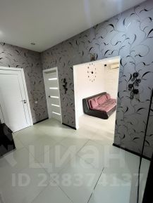 3-комн.кв., 70 м², этаж 1