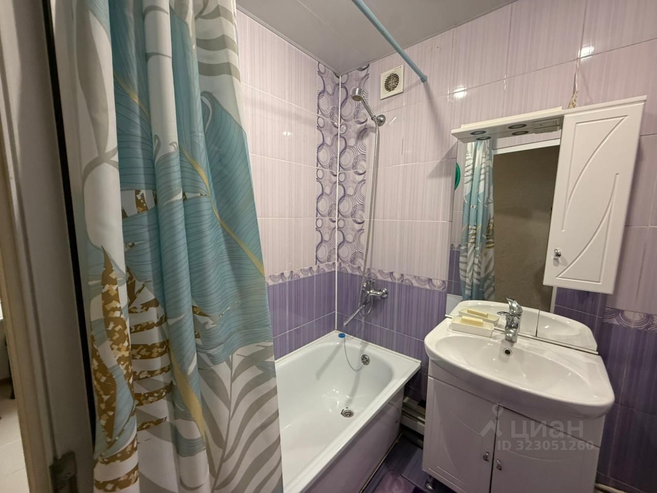 3-к кв. Дагестан, Махачкала ул. Юсупа Акаева, 3 (49.2 м²)