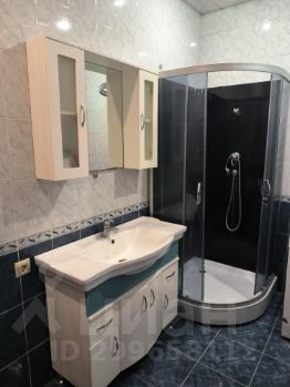 3-комн.кв., 107 м², этаж 2