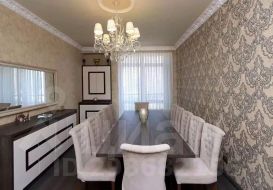 4-комн.кв., 140 м², этаж 2