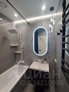 2-комн.кв., 44 м², этаж 4