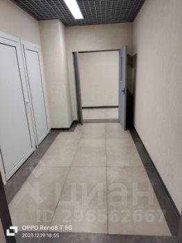 2-комн.кв., 57 м², этаж 3