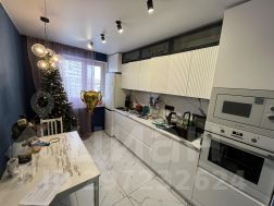 3-комн.кв., 80 м², этаж 6