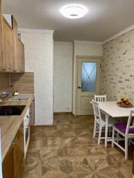 2-комн.кв., 56 м², этаж 15