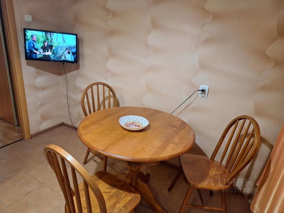 2-к кв. Рязанская область, Рязань Московский р-н, ул. Костычева, 10 (58.0 м²)