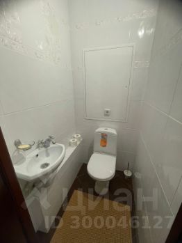 2-комн.кв., 60 м², этаж 10