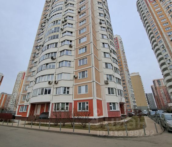 2-комн., 64 м², 5/25 этаж