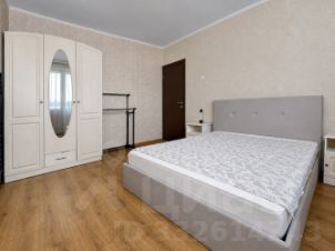 2-комн.кв., 65 м², этаж 17