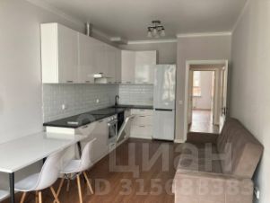 3-комн.кв., 90 м², этаж 4