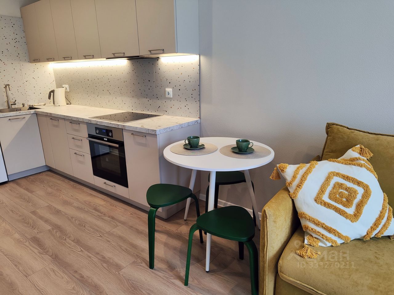 Евро2-комнатная квартира, 35 м² — фото 1