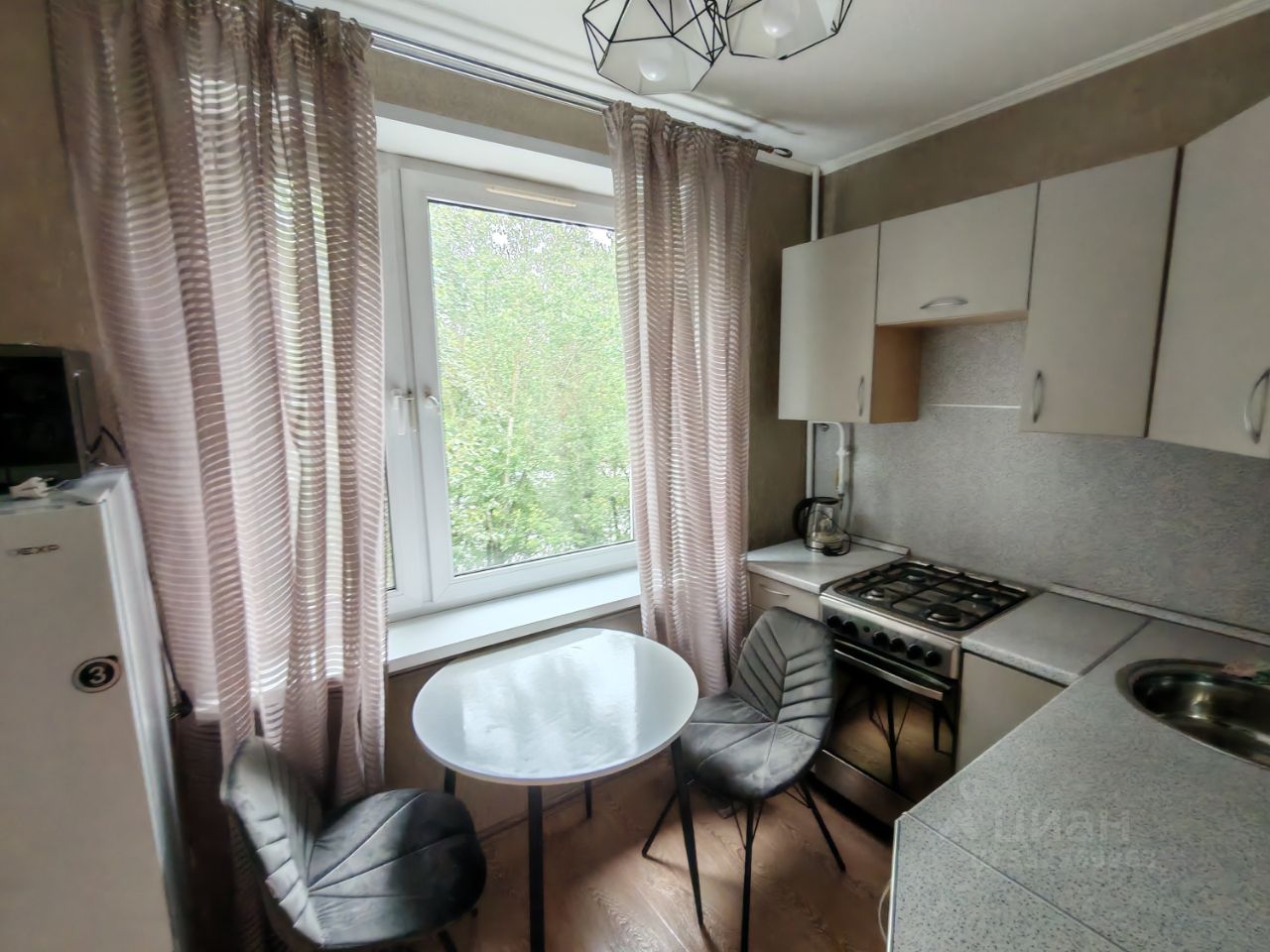 1-комнатная квартира, 32,7 м² — фото 2
