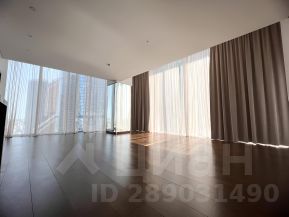 3-комн.апарт., 168 м², этаж 45