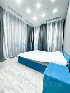 3-комн.апарт., 100 м², этаж 16