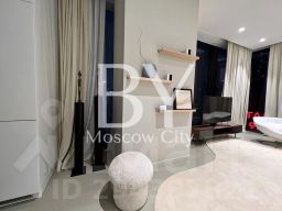 2-комн.апарт., 72 м², этаж 33