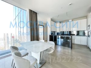 3-комн.апарт., 140 м², этаж 68