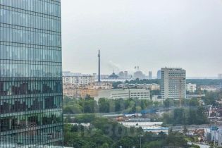 2-комн.апарт., 75 м², этаж 54