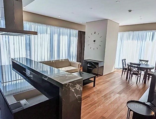 2-комн. апарт., 92 м², 23/85 этаж