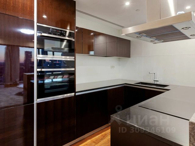 3-комн. апарт., 185 м², 65/85 этаж