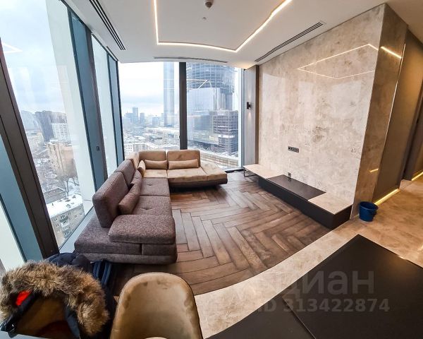 3-комн. апарт., 90 м², 13/78 этаж