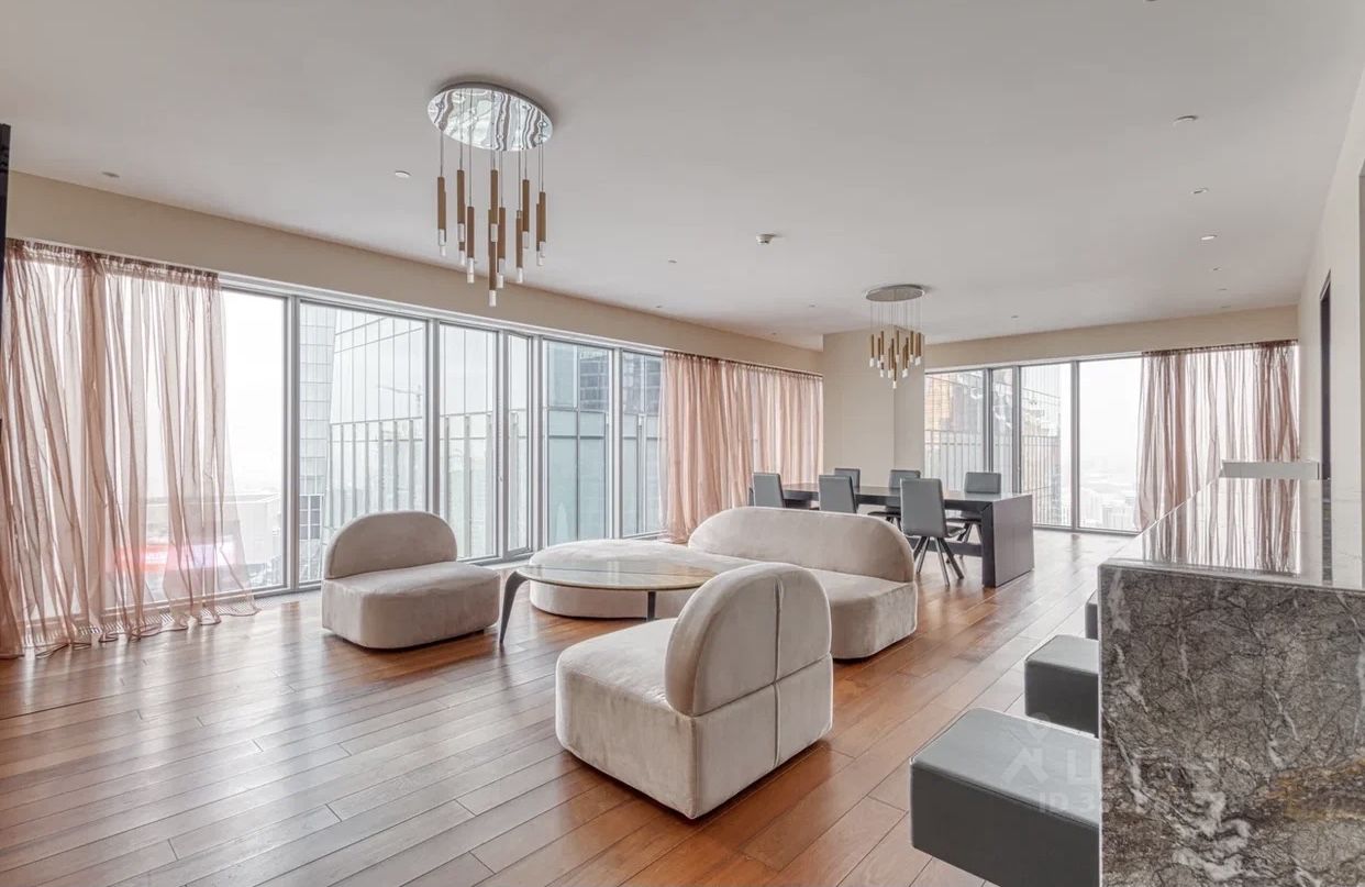 3-комнатная квартира, 190 м² — фото 1