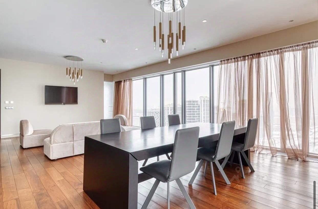 3-комнатная квартира, 190 м² — фото 2