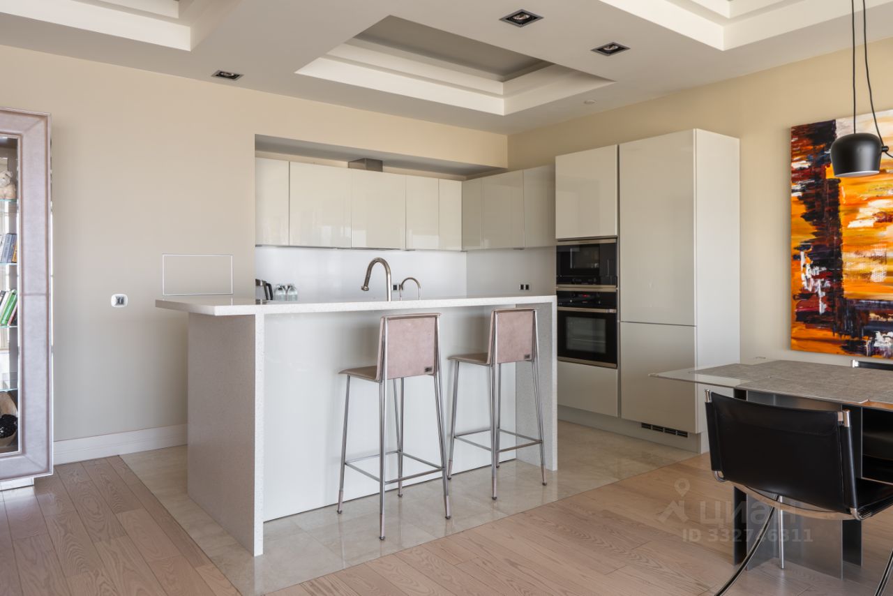 4-комнатная квартира, 200 м² — фото 8